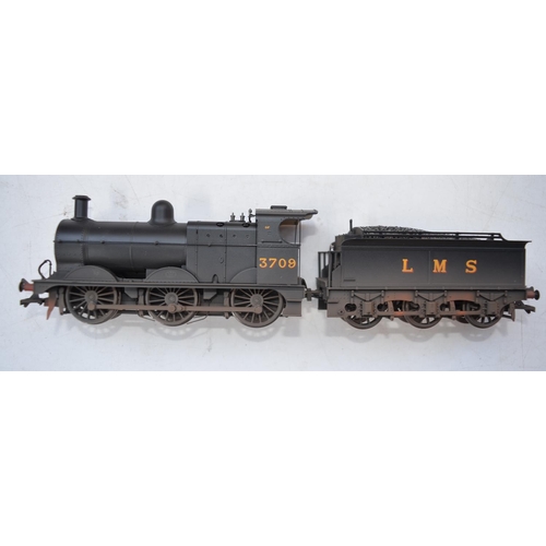 91 - Two Bachmann OO gauge electric train models to include 31-003 Robinson 04 6190 LNER black livery, 21... 