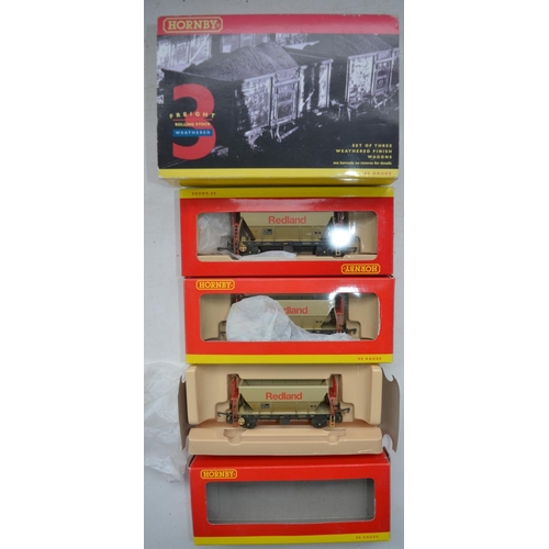 97 - Collection of boxed OO gauge goods wagons, various manufacturers to include Hornby, Dapol, Bachmann ... 