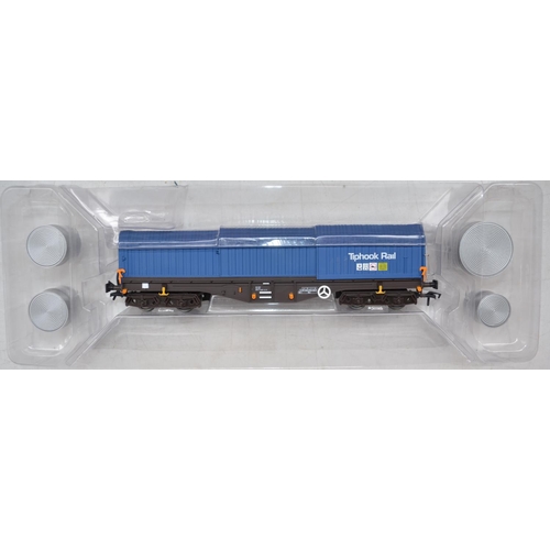 97 - Collection of boxed OO gauge goods wagons, various manufacturers to include Hornby, Dapol, Bachmann ... 