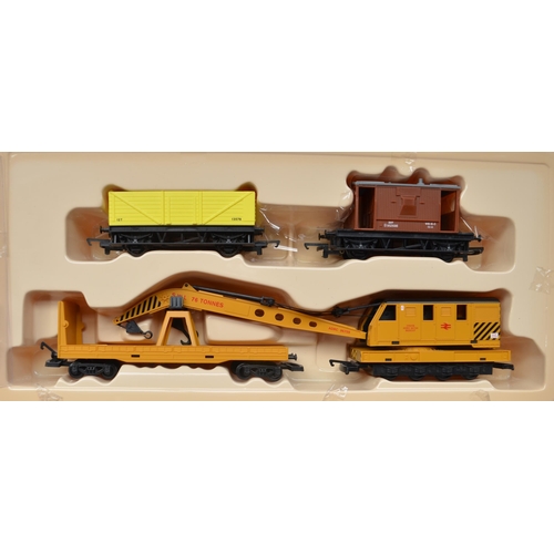 105 - Three boxed OO gauge railway rolling stock models to include Electrotren car transporter with Mini l... 