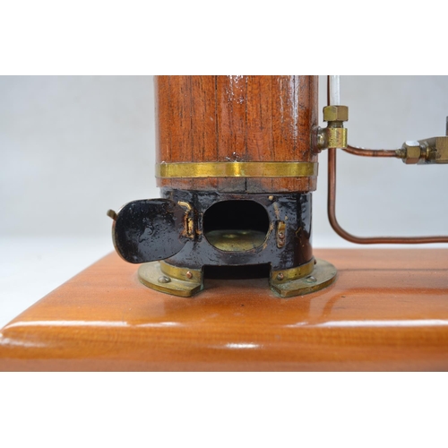 173 - Steam powered stationary engine model, metal and wood construction, no makers marks possibly scratch... 