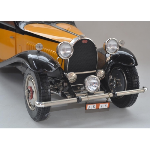 163 - Built Pocher Models 1/8 scale Bugatti 50T 1933 mixed media model, no instruction manual, poseable fr... 