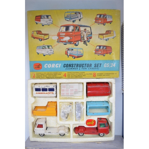 175 - Collection of vintage Dinky and Corgi diecast vehicles incl. Corgi Constructor Set GS24 and 1101 Car... 