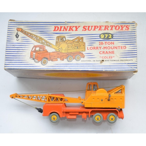 175 - Collection of vintage Dinky and Corgi diecast vehicles incl. Corgi Constructor Set GS24 and 1101 Car... 