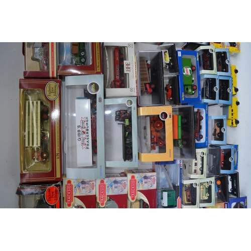 187 - Collection of 1/76 scale diecast model vehicles to include EFE, Oxford, Lledo Trackside, Corgi etc (... 