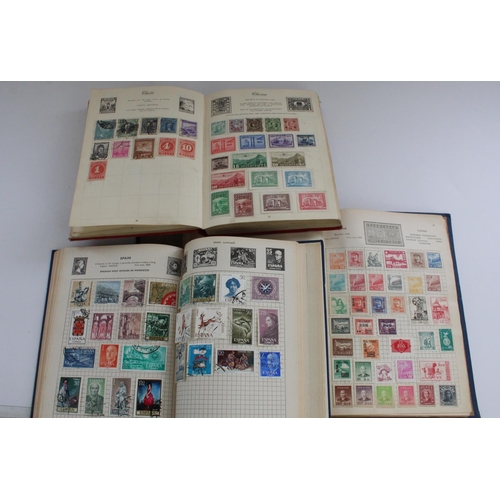 613 - Five all world stamp albums, used defins and commems, together with selection of loose stamps (qty)