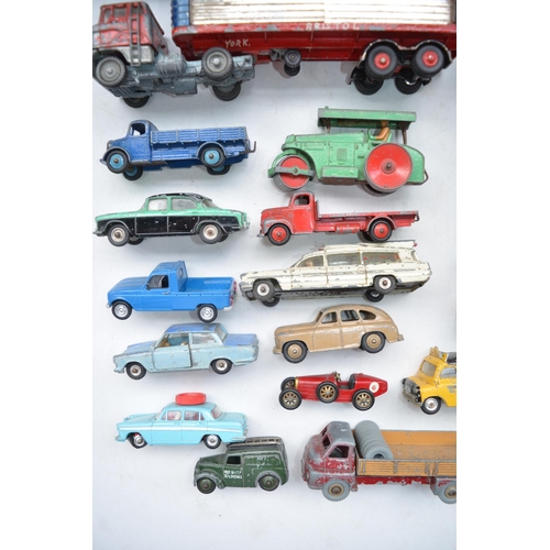 192 - Collection of vintage Dinky and Corgi diecast models to include 9 Dinky racing cars, 2 boxed 1/50 sc... 