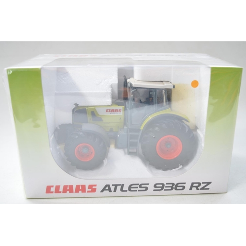 197 - Six 1/32 diecast farm machinery models to include Universal Hobbies Claas Atles 936RZ, Massey Fergus... 