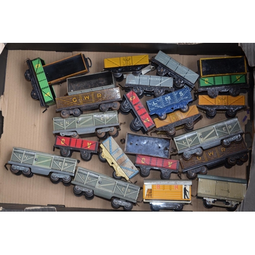 203 - Collection of vintage tin plate O gauge rolling stock incl. Chad Valley, Bing etc. British and Germa... 