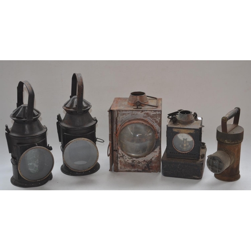 208 - Five railway signal lamps, 3 incomplete/housings only