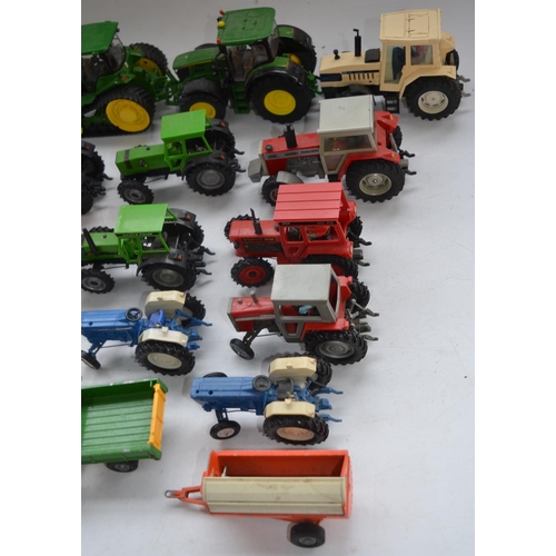 199A - Collection of unboxed used 1/32 farming models, mostly Britain's but also Ertl and Universal Hobbies... 