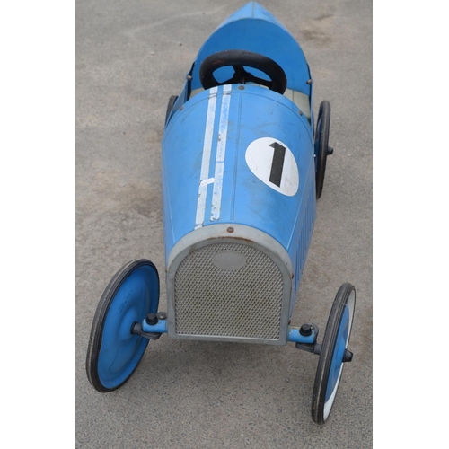 219 - Childs metal plate pedal car, no makers marks. L116cm