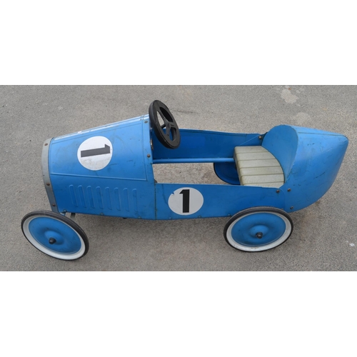 219 - Childs metal plate pedal car, no makers marks. L116cm