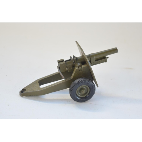 242 - Vintage boxed Britain's 155mm gun (No 264) with instruction sheet a/f, elevation control not working... 