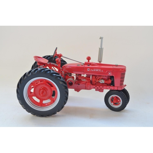 243 - Large Franklin Mint 1/12 scale die-cast McCormick Farmall Model H Tractor, with working steering, re... 