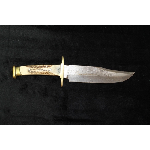 1096 - Quality Bowie knife, hand forged with 20cm damascus clip blade. overall full tang length 33cm with b... 