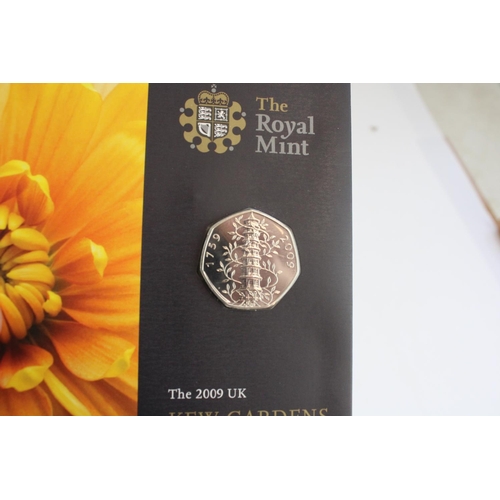 654 - Royal Mint UK 2009 Kew Gardens 50p BUNC coin, in original card case of issue