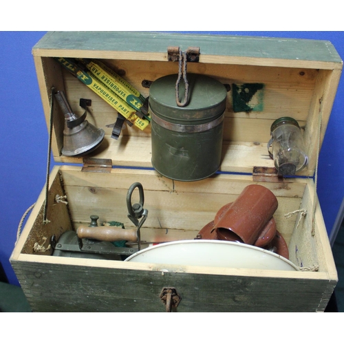 922 - Vintage hospital Tilley lamp.SL61. paraffin lamp complete with accessories in original box.