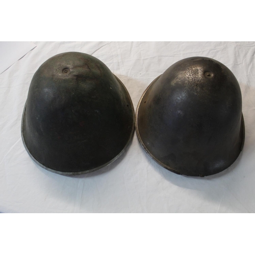 1084 - Pair of British Mk3 'Turtle' helmets without liners