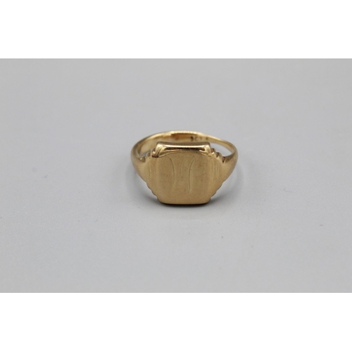 770 - 9ct yellow gold square faced signet  ring with worn initial, stamped 375, size R, 6.5g