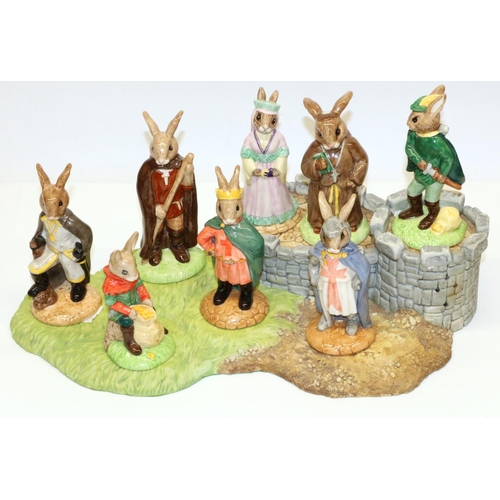 689 - Royal Doulton Bunnykins Robin Hood series: base/stand, and figures, comprising Friar Tuck DB246, Pri... 