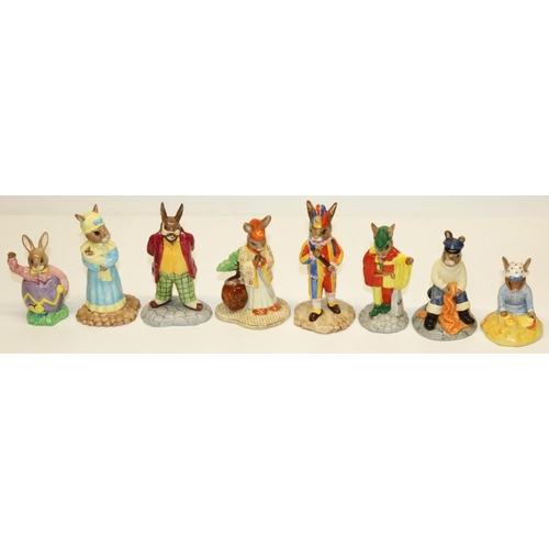 693 - Royal Doulton Bunnykins figures: Minstrel DB211, Fisherman DB176, Samurai DB280, Seaside DB177, Fath... 