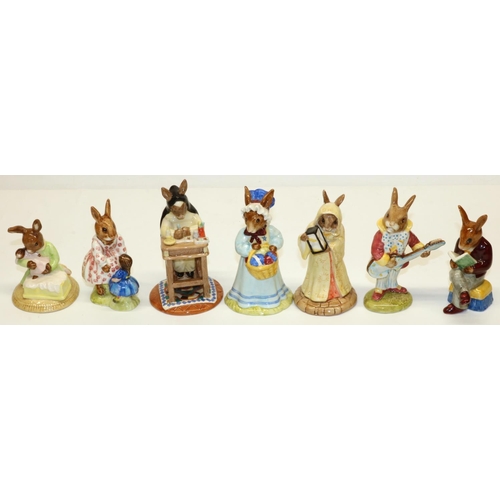 700 - Royal Doulton Bunnykins: Mr Bunnybeat DB16, Sands of Time DB229, Grandpa's Story DB14, Sweet Dreams ... 