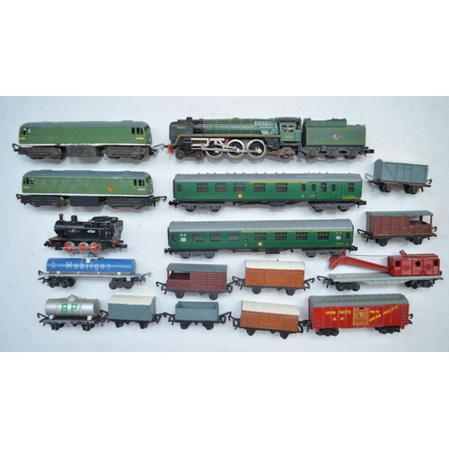 51 - Collection of mostly Lone Star N gauge (OOO) railway accessories, track, locomotives, passenger and ... 