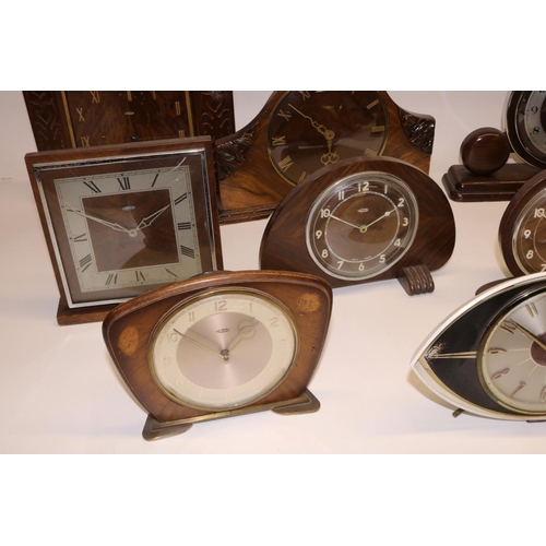 474 - 1950's Metamec 8 day black and white acrylic mantle clock with silvered dial on brass foot W22cm, ei... 