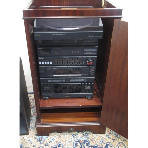 744 - Sharpe stacking Hi-Fi system incl. twin cassette, turn-table, CD player in cabinet and a pair of CP-... 