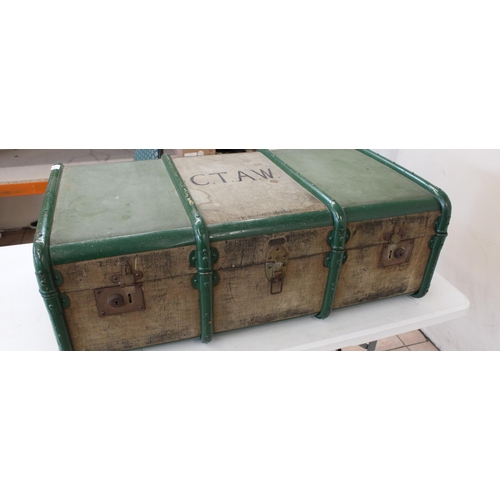 156 - Collection C20th luggage, incl. wooden bound canvas travel trunk, leather suitcases, briefcases etc ... 