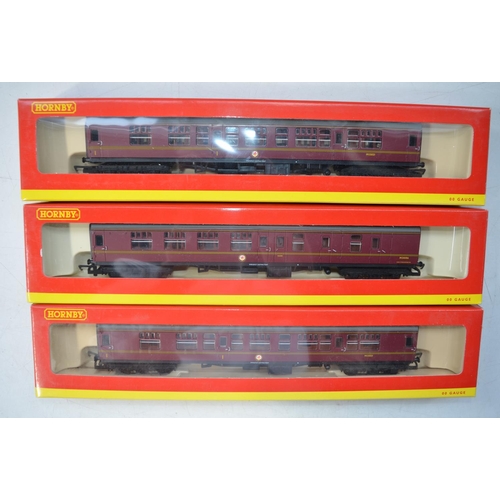 518 - Collection of mostly boxed OO gauge railway wagons and passenger coaches incl. Hornby, Dapol, Bachma... 