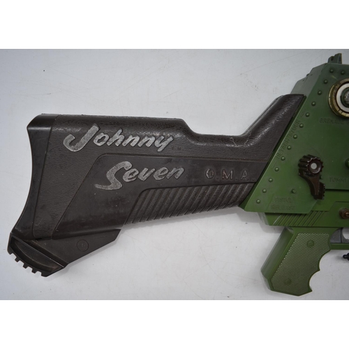 520 - Topper Toys Johnny Seven One Man Army child's play gun with 7 guns in one, some repaired damage to t... 