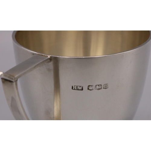 49 - Geo. V hallmarked silver Art Deco christening cup, marked HW for Lee & Wigfull, Sheffield, 1929, H8c... 