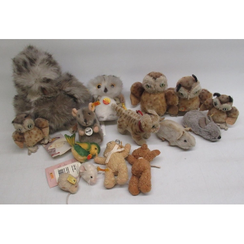 495 - Steiff 'Piff Maus', 'Wittie', 'Peky', 'Lore', Steiff Owl, 2 small Steiff keyring bears, other Steiff... 