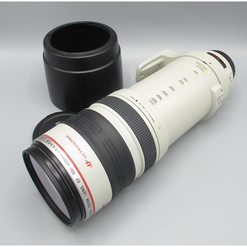 499 - A Canon EF 100-400mm f/4.5-5.6 L IS lens, ET-83C hood