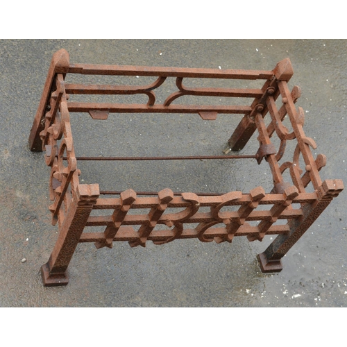 1308 - Cast iron fire basket W50cm D31.5 H30.5cm, a half round ceramic planter L91cm, metal trays/lids (qty... 