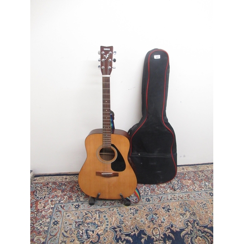 403 - 2010 Yamaha F310, made in Taiwan, 6 string acoustic guitar, Dreadnought body, serial no.HQP025082, w... 