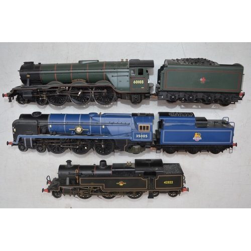 500 - Three boxed Hornby OO gauge 