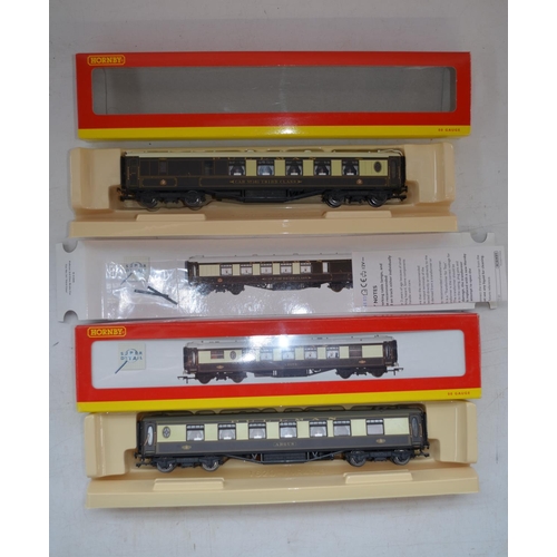 503 - Nune OO gauge passenger coaches to include 4 Super Detail Hornby boxed Pullman coaches with internal... 