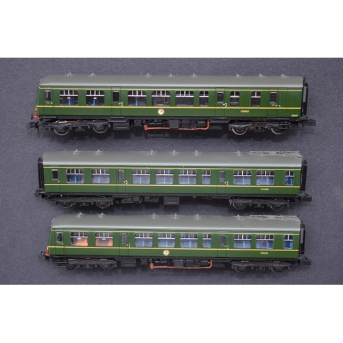 513 - Graham Farish (By Bachmann) N gauge 371-886 Class 108 3 Car DMU, BR Green electric train set, 6 pin ... 