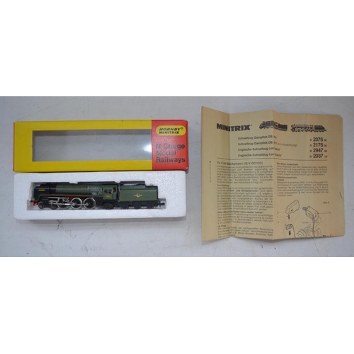 531 - Boxed Hornby Minitrix N gauge N203 BR Britannia 4-6-2 electric steam train model in near mint condit... 