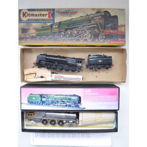 495 - Collection of vintage OO gauge electric train models to include boxed Tri-ang Hornby R861 Evening St... 