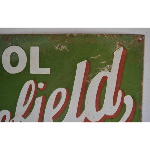 352 - Plate steel enamel advertising sign for Wakefield Castrol Motor Oil, 59.7cm x 58.8cm