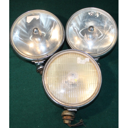 9 - Seven Lucas 700 spot lamps