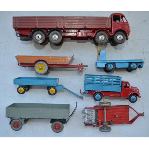 410 - Collection of vintage Dinky diecast model vehicles and trailers to include boxed 27AK Farm Tractor A... 