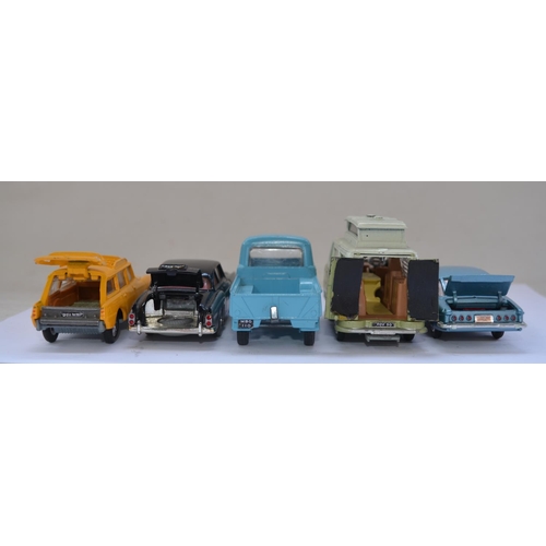 416 - 5x boxed vintage Corgi Toys diecast vehicle models to include 420 Ford Thames Airborne Caravan, 409 ... 