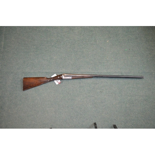 279 - Cogswell & Harrison BLE 12B side by side double trigger shotgun, barrel length 30