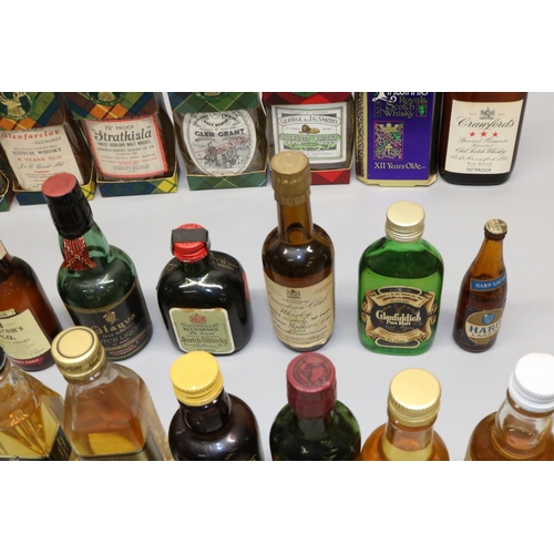 1248 - Collection of 1960s/1970s Scotch whisky miniatures, majority 70 proof, incl. Macpherson's Cluny, Old... 