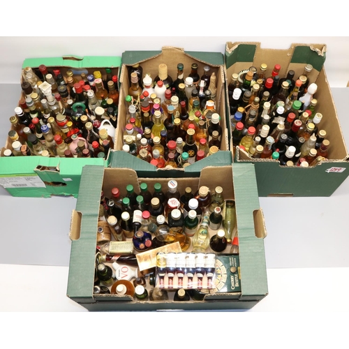 1249 - Large collection of 1960s/1970s alcohol miniatures, incl. liqueurs, port, sherry, etc. (4 boxes)